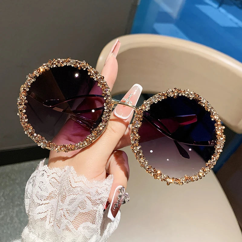 Diamond fashionable sunglasses