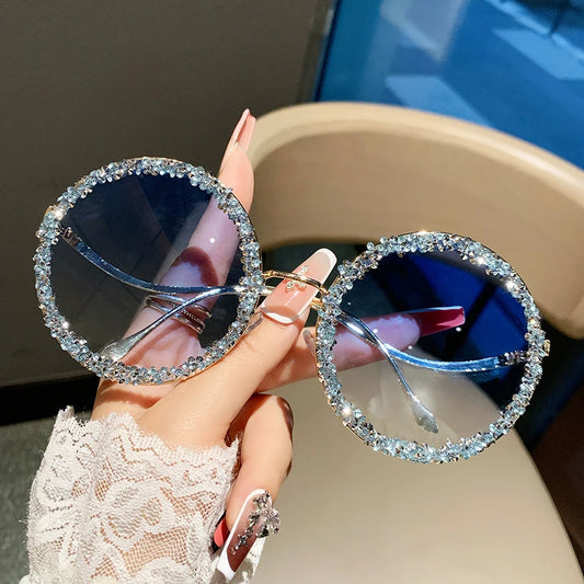 Diamond fashionable sunglasses
