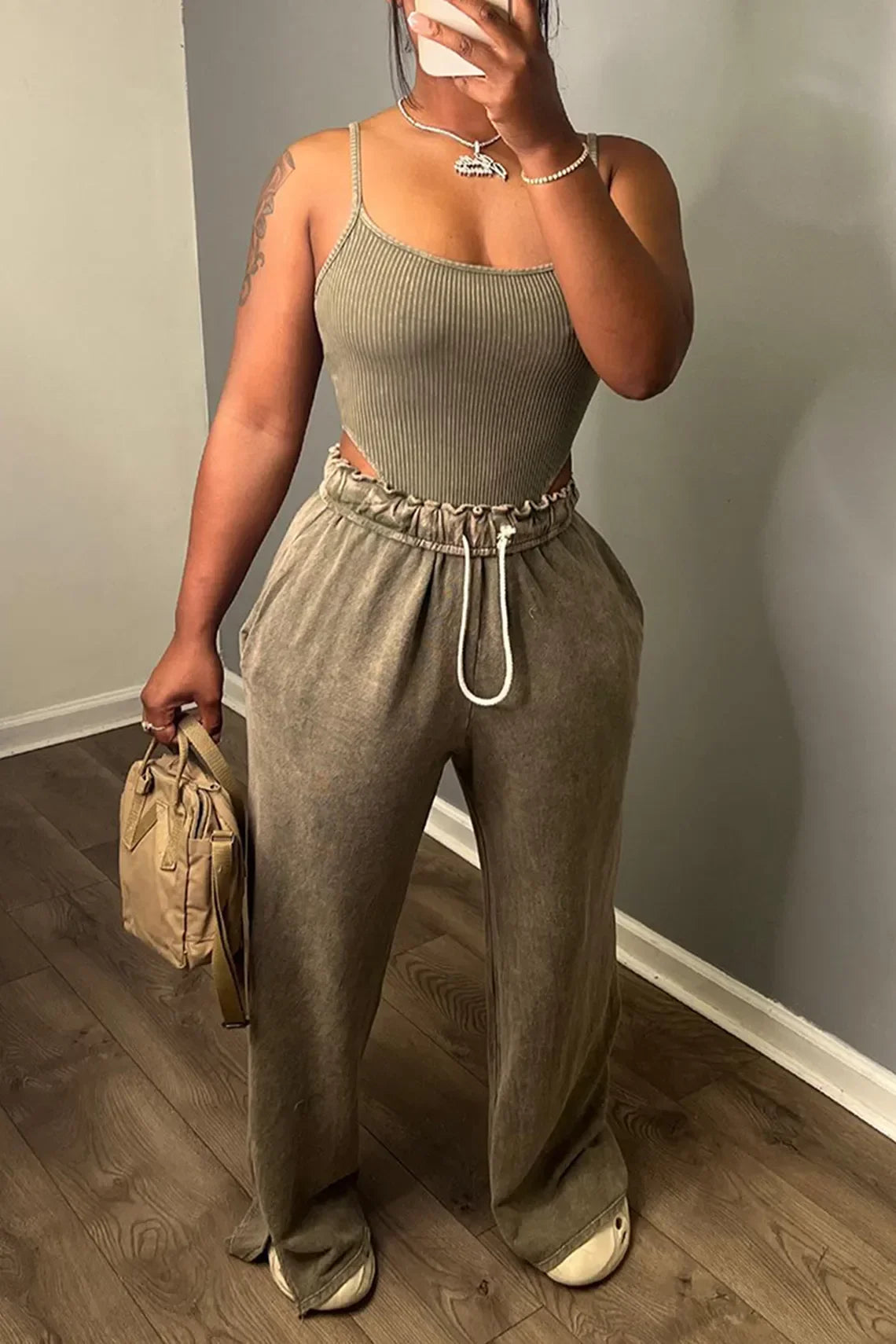 Simple Tank Top & Drawstring Set.