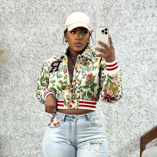 Jacquard Elegant Crop jacket.