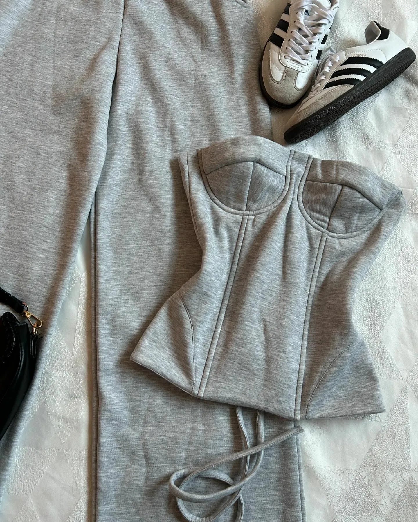 Girly Tube Top Pants Set.
